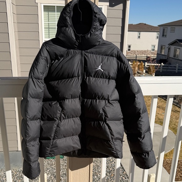 NWOT Jordan Brooklyn Puffer Jacket In Black-Sz XL